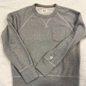 Todd Snyder + Champion MIDWEIGHT POCKET SWEATSHIRT IN SALT & PEPPER
